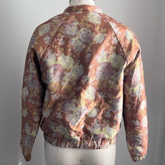 H&M JACQUARD FLORAL VARSITY STYLE JACKET - Picture 3 of 7